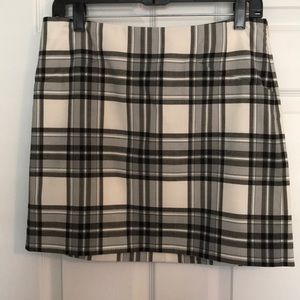 The Limited Outback Red Miniskirt Size 6